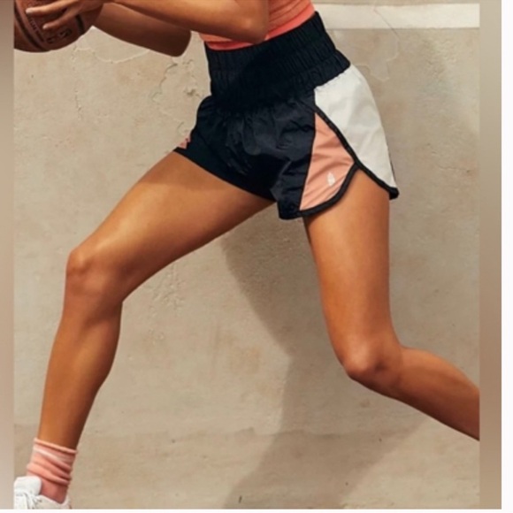 New🌟Free people Movement-The Way Home Colorblock Shorts - Picture 4 of 16